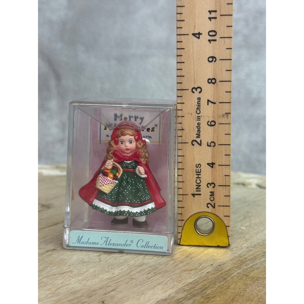 Hallmark Madame Alexander Little Red Riding Hood 2000 Miniature Figurine Case